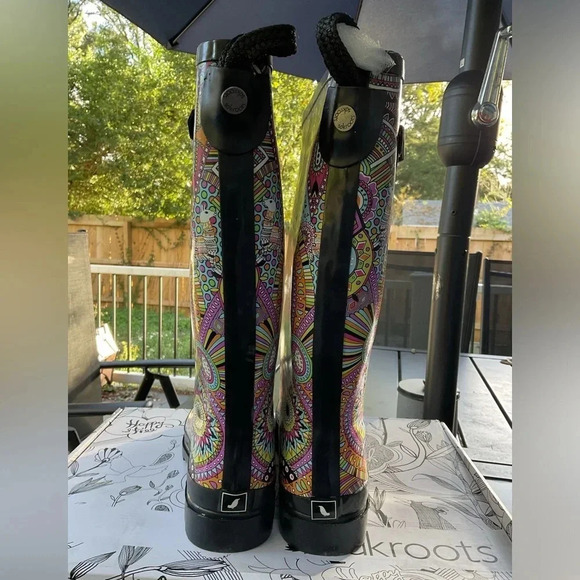 BNIB Sakroots Rain Boots Llama Paisley Womens Sz 9 - Picture 4 of 6